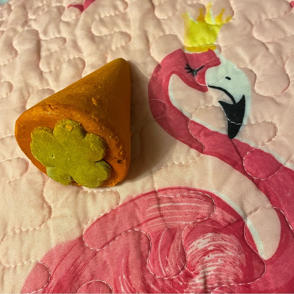 Lush Cosmetics RARE Easter Lucky Carrot Bubble Bar